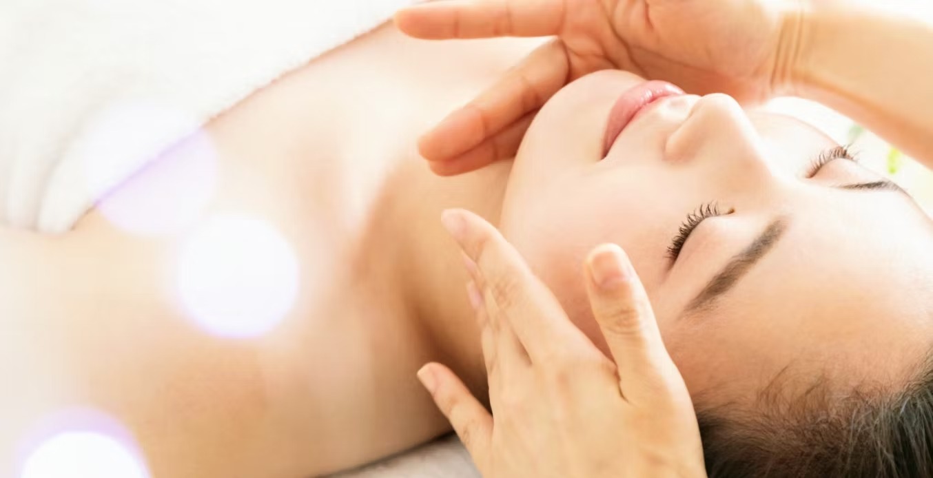 いちご鼻をどうにかしたい！毛穴の黒ずみを改善するエステケア